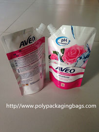 Las bolsas echadas en chorro laminadas que empaquetan los bolsos polivinílicos para la leche de soja se levantan la bolsa del canalón