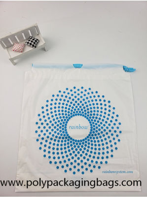 El CPE viste el empaquetado diario de las necesidades de Digitaces de las bolsas de plástico del lazo a prueba de humedad