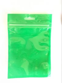 Bolsos Ziplock de la hoja transparente que empaquetan verde y negro modificados para requisitos particulares del color