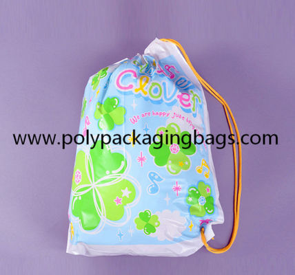 La mochila plástica del lazo de NERC 0.07m m PE empaqueta para las bolsas de plástico de lazo del viaje