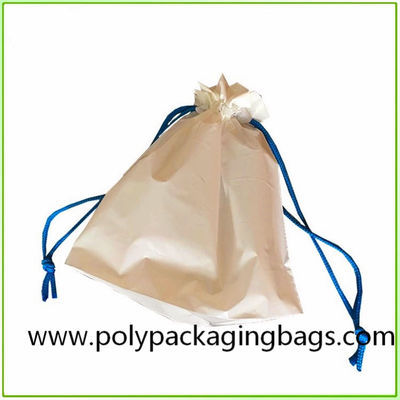 Ropa que empaqueta bolsos polivinílicos con el lazo para las compras/los deportes/viaje/partido