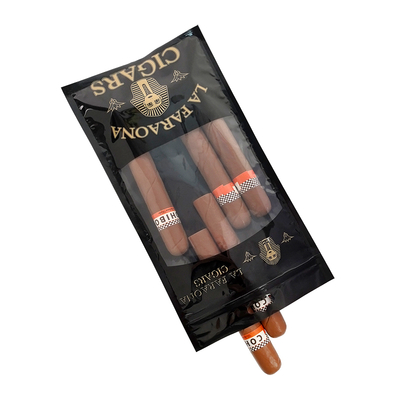 Estuche de viaje para cigarros de cuero de lujo personalizado con humidificador, bolsa portátil para humidor forrada de cedro, control de humedad, bolsa con cierre hermético