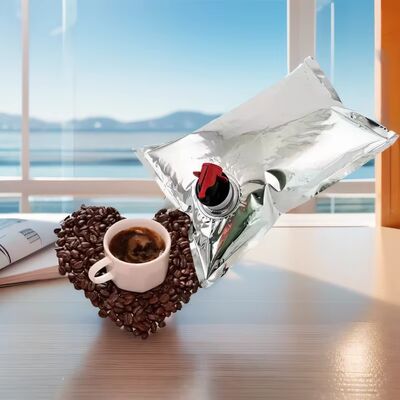 Bolsas BIB personalizadas en caja con grifo dispensador, ideales para envasar vino, zumo, aceite y otros productos líquidos