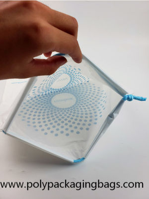 El CPE viste el empaquetado diario de las necesidades de Digitaces de las bolsas de plástico del lazo a prueba de humedad