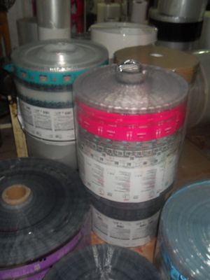 El zapato rellena la película plástica de empaquetado automática Rolls con el diseño por encargo para las plantillas